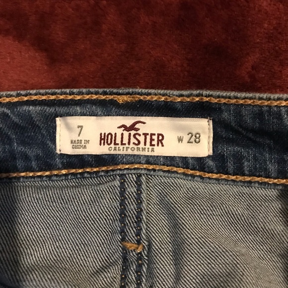 Hollister Denim Shirt - Picture 3 of 4